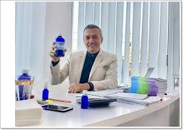 Nicolae - Sunt inginer, om de stiinta, inventator – am doua inventii  medaliate cu aur la Saloanele Internationale de la Geneva si Bruxelles,  nutritionist si terapeut de terapii complementare. Am studiat nutritia