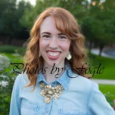 Angela Fogle's Instagram, Twitter & Facebook