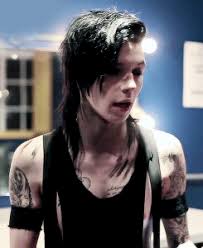 Personally andy looks great either way and hair doesn't make a person who they are, he's still the great singer we know and. Andy Biersack Andy Biersack Long Hair Andy Biersack Andy Black