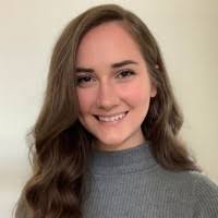 Kelly Arndt's Instagram, Twitter & Facebook