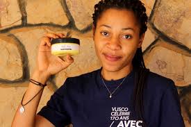 Le Beurre De Karite Bienfaits Pour Visage Corps Mains Et Cheveux Beauty Hacks Skin Care Afro Hairstyles