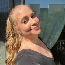 mary combs (@TheMaryCombs)