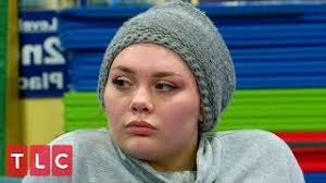 '90 Day Fiance': Stubborn Avery suffers through summer in her hijab, proves  her mom wrong