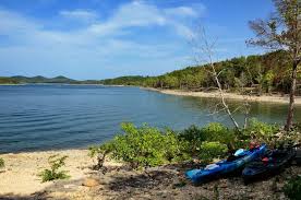 Big Bay Campground Runs All Around The Ridge To The Right Http Ozarkswalkabout Com Tag Big Bay Campground Big Bay Table Rock Lake Campground