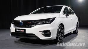 Tampilan eksterior belakang tampak dinamis. Facts Figures 2020 Honda City Launched In Malaysia 4 Variants From Rm74k Autobuzz My