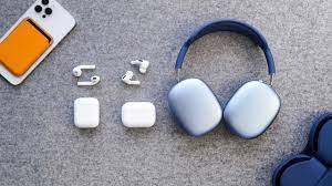 You can switch from stereo audio to spatial audio to hear the difference between them. Airpods Max Vs Airpods Pro Vs Airpods Review Youtube