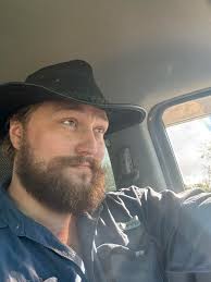 Seeking long term relationship in Orlando, FL