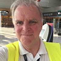 Bob Lavery's Instagram, Twitter & Facebook