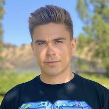 Tony Mayorga's Instagram, Twitter & Facebook