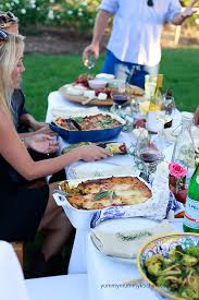 We have some great ideas to help you plan a stress free dinner party with these great easy dinner menu party ideas. Fall Dinner Party Menu The Best Fall Dinner Ideas For Friendsgiving