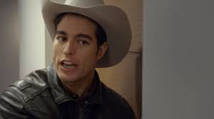 Danilo Carrera es un adorable villano en 'La doble vida de Estela Carrillo' 