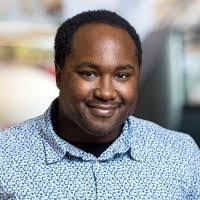 Dennis Handel's Instagram, Twitter & Facebook