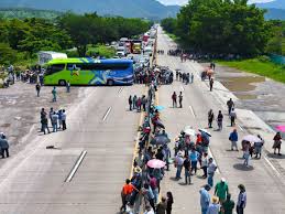 Bloqueos carreteros hoy 3 de diciembre: autopistas cerradas en México y rutas alternas según CAPUFE