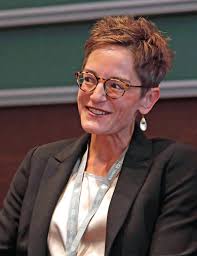 IESE 2021 Donor Report2022_28ene2022_PRINT.indd