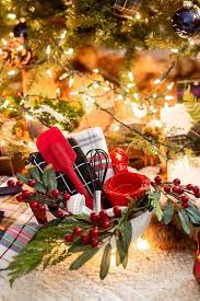 Check spelling or type a new query. Tips On How To Make Dollar Store Gift Baskets Look Classy