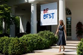Beauty is in the eye of the beholder, but the decisions still sowed confusion. Melania Trump S Rose Garden Redo Draws Criticism But It S Long Overdue The Washington Post