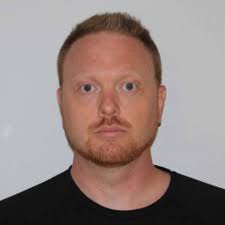 Trois personnes arrêtées à Laval pour revente de véhicules volés