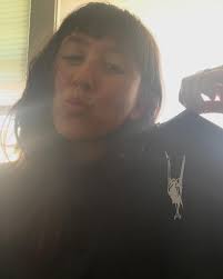 Esther Bent (@bent_fingerz) • Instagram photos and videos