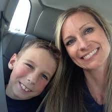 Amy Houle's Instagram, Twitter & Facebook