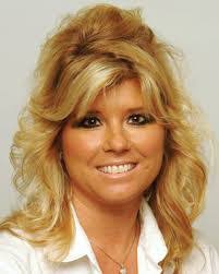 Kim Oneil's Instagram, Twitter & Facebook