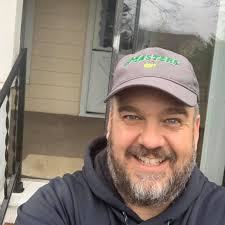 Pete Thorpe's Instagram, Twitter & Facebook