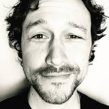 Nicky Guzman's Instagram, Twitter & Facebook