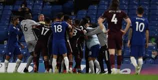 90 de minute în care chelsea, liverpool și leicester jucau un sezon întreg, contra unor adversare prima a punctat leicester, gol vardy din penalty, cu tottenham. Liverpool S Top Four Hopes Could Be Handed Huge Boost