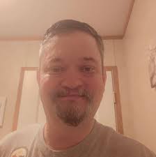 Ideal fall Sunday vibe 🍂 😌 🤎 (🔁: Lainey Wilson) Miranda Lambert