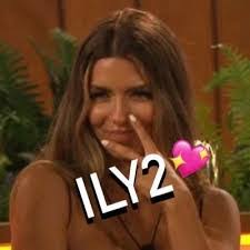 Natalie Chadwick's Instagram, Twitter & Facebook