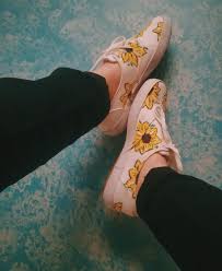 Nike shoes aesthetic (610 results) price ($) any price under $100 $100 to $200 $200 to $250 over $250 custom. Diy Painting Shoes Flowers Paint Shoes Upcycle Diy Grunge Aesthetic Cute Cheap Thrift Diy Tumblr Sunflow Diy Grunge Painted Clothes Diy Painted Shoes
