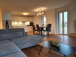 Er besucht im letzten jahr die kantonsschule solothurn und holte sich im. Wohnstation Apartment Subingen