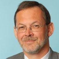 30+ Profile mit dem Suchbegriff „Edwin“