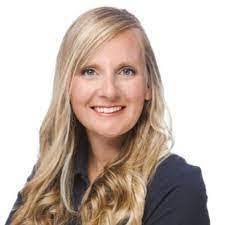 Dawn Knowlton's Instagram, Twitter & Facebook