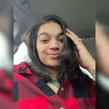 Mia Gamble's Instagram, Twitter & Facebook