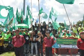 Montaj hari penamaan calon pru14 pas kawasan kluang (ustaz hasbullah najib) source calon pas n 04 wakaf baru pru 14 hj mohd rusli bin abdullah source. Pru14 Gelombang Hijau Berlaku Di Terengganu