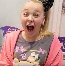 Her Ears Got Pierced For The Second Time At Claire S Store Jojo Siwa Outfits Jojo Siwa Jojo