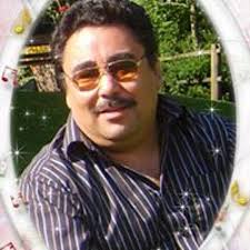 Listen to Ataata sumiikkaluartoq by Enok Poulsen in enok poulsen playlist  online for free