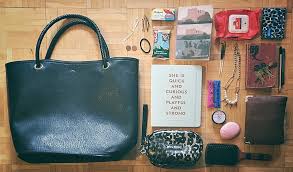 How to store your handbags. 17 Things To Keep In Your Purse College Fashion