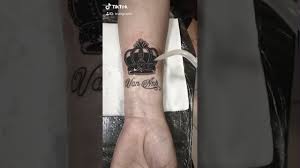 Hình xăm vương miện đẹp mới nhất hiện nay. Tattoo Mini Hinh XÄƒm VÆ°Æ¡ng Miá»‡n Hinh XÄƒm Mini Ä'áº¹p Youtube
