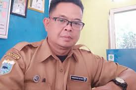 Sementara, bagi pengunjung yang membeli tiket bundling sudah bisa mendapatkan akses tiket masuk, prosotan, trem, kereta wisata, voucher potongan belanja, voucher potongan makan, voucher potongan super penyet dan voucher potongan foto studio gunungan. Objek Wisata Cikoromoy Pandeglang Gunakan Tiga Posko Prokes Antara News Banten
