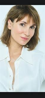 Lisa Martino's Instagram, Twitter & Facebook