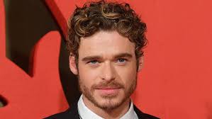 Game Of Thrones Actor Richard Madden Joins Gillian Jacobs In Netflixs Ibiza Richard Madden Richard Gillian Jacob