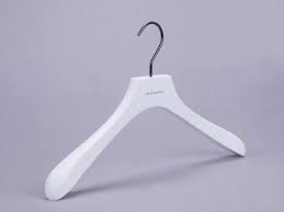 Smartor wooden hangers,wood coat hangers,heavy duty hangers for coats with rose gold hook,natural smooth finish premium wood hangers for clothes suit(20 pack,white) 4.7 out of 5 stars 784 $24.99 $ 24. China Custom Luxury White Wooden Coat Clothes Hangers Logo For Boutique China Custom Hangers And Luxury Hangers Price