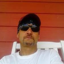 Eric Singletary's Instagram, Twitter & Facebook