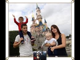 Research devoted solely to this person has either not yet taken place or it is currently in progress. 35 Eden Hazard Chelsea Belgium And Family Photos With Friends And Relatives Youtube