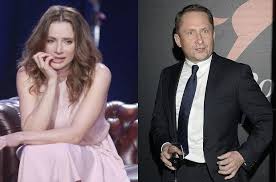 She is an actress, known for nigdy nie mów nigdy (2009), m jak. W Roascie Zartowano Z Ich Romansu Dereszowska I Durczok W Koncu Komentuja Mocne Slowa
