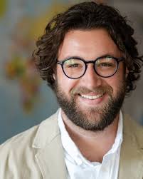 Seth Wooten's Instagram, Twitter & Facebook