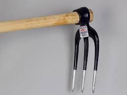 Top 10 Essential Garden Tools Every Gardener Should Own