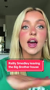 Lily Reilly's Instagram, Twitter & Facebook