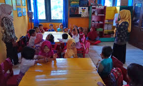 Gambar air mata menetes animasi. Bunda Ini Loh Tips Mencari Sekolah Tk Terbaik Untuk Si Kecil Cermati Com